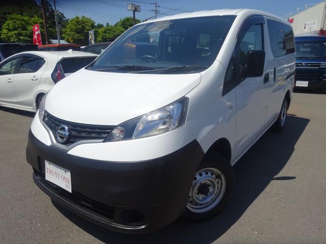 ＮＶ２００バネットバン ＤＸ　エマージェンシーブレーキ　社外ナビ　フルセグＴＶ　ブルートゥース　バックカメラ　前後ドライブレコーダー　ＥＴＣ　前席パワーウィンドー（1枚目）