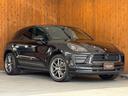 carPhoto