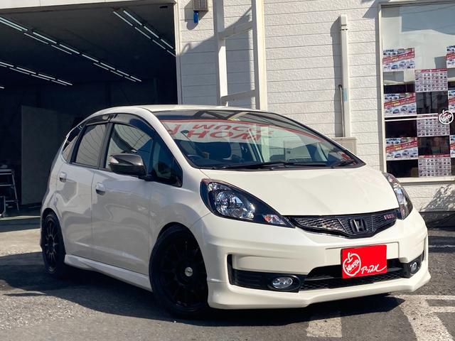 ホンダ フィット RS タナベ車高調 柿本マフラーの中古車|グーネット