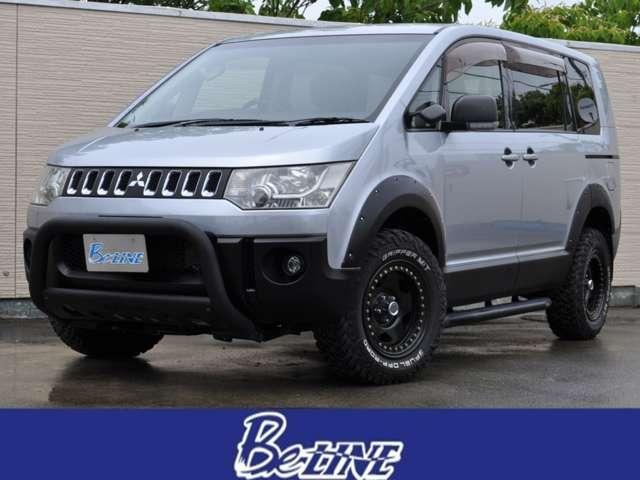 Ｄ　パワーパッケージ　ディーゼル　４ＷＤ　８人乗　リフトアップ　ＧＩギア仕様　両側パワスラ　カロッツェリアナビ　バックカメラ　ＴＶ　オーバーフェンダー　Ｆバンパーガード　サイドステップ　リアラダー　社外１６インチＡＷ