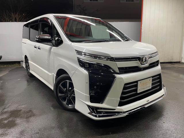 トヨタ ヴォクシー ＺＳ　煌　禁煙車　モデリスタエアロ