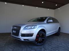 アウディ　Ｑ７　３．６ＦＳＩクワトロ　禁煙車　記録簿　本革