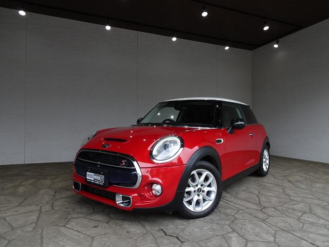 ＭＩＮＩ(ミニ) クーパーＳ　禁煙車／記録簿／ＨＤＤナビ／Ｂｌｕｅｔｏｏｔｈ／ＬＥＤ／ＥＴＣ／プッシュスタート／スペア 中古車画像