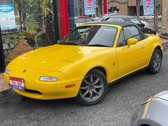 ユーノス　ユーノスロードスター　Ｊリミテッド　走行３７３９９キロ　ワンオーナー　同色ハードトップ