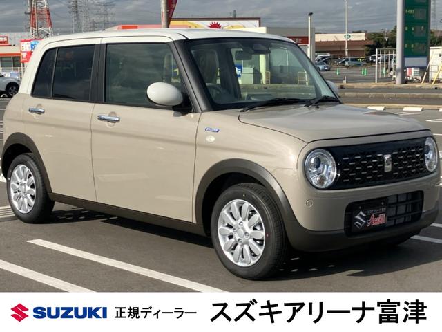 マイナーチェンジ後の新色のラパンです！ 本体価格据置にてディーラーオプションのナビなど２０万円相当以上が付属！