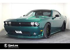 ダッジ　ダッジ・チャレンジャー　ＳＲＴ８　３９２　全塗装済　ＣＥＩＫＡブレーキシステム