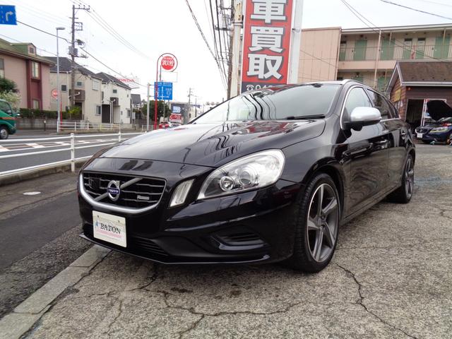 Ｖ６０(ボルボ) Ｔ４　Ｒデザイン　セーフティＰＫＧ／ＨＤＤナビ／フルセグ／本革パワーシート／禁煙車 中古車画像