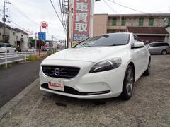 ボルボ　Ｖ４０　Ｔ４　ＳＥ　黒革パワーシート　軽減ブレーキ
