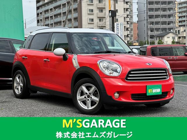 ＭＩＮＩ クーパー　クロスオーバー　ディーラー記録簿付車両　ワンオーナー車　禁煙車　社外黒革調シートカバー　ソニーポータブルナビＴＶ　ＥＴＣ　純正キーレスプッシュスタート　純正１６インチＡＷ　純正ＨＩＤヘッドライト　タイミングチェーン（1枚目）