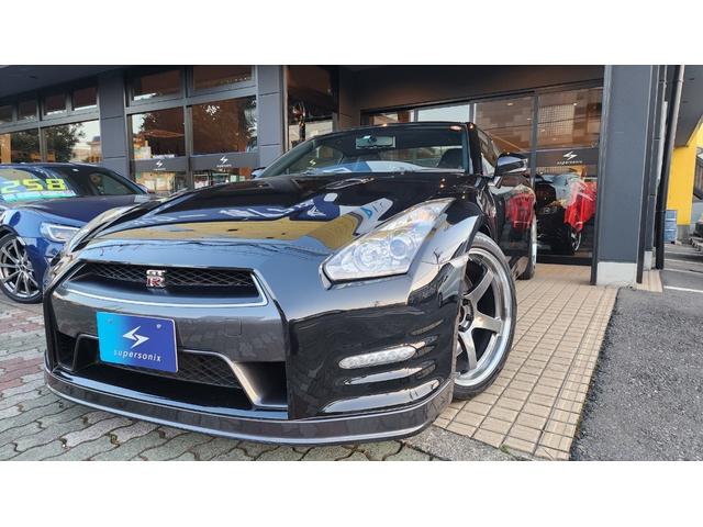 日産 ＧＴ－Ｒ プレミアムエディション　アドバンレーシングＧＴ　２０インチＡＷ／ＥＣＵチューン／リミッターカット／パワーシート／メーカーナビ／Ｂカメラ／クルコン／パドルシフト／ハーフレザーシート／純正アルミ有