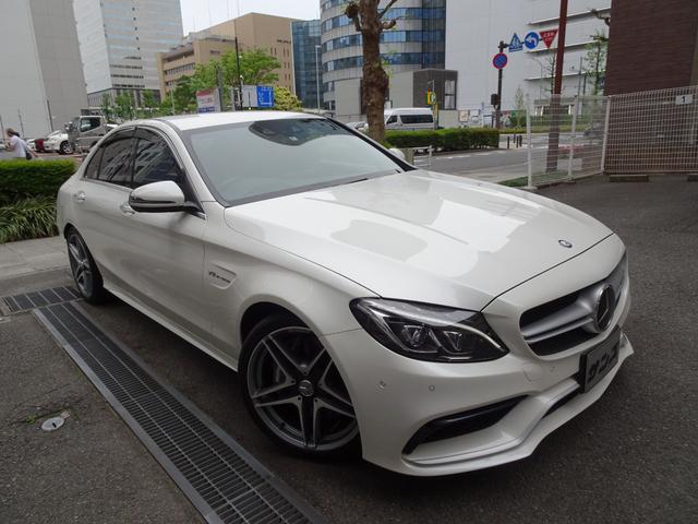 メルセデスＡＭＧ Ｃ６３　禁煙車　走行３５９４９キロ　車検整備付き　ディーラーメンテ記録４回有り　ＨＤＤナビＴＶ　Ｂカメラ　前後ドラレコ　黒革ヒーター　電動ゲート　ＨＵＤ　ＡＣＣ　スペアキー　ＥＴＣ　Ｄバイザー　ＡＭＧ１９ＡＷ