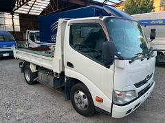 デュトロ  2tダンプ 5速MT ガソリン車 中古車画像