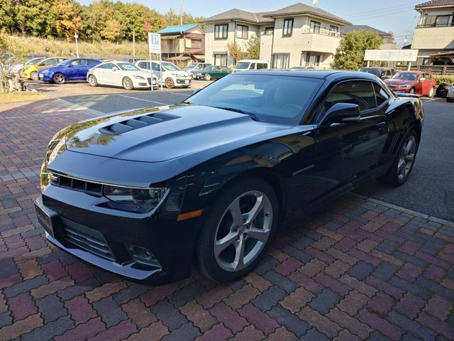 シボレーカマロ(シボレー) ＬＴ　ＲＳ　AftermarketナビワンセグＴＶ　純ディスプレイオーディオ　ＢＴ接続　バックカメラ　黒革　電動シート　シートヒーター　ＨＩＤ　純２０インチＡＷ　Ｂｏｓｔｏｎスピーカー　オートクルーズ　ＨＵＤ　ＢＳＭ　パドルシフト 中古車画像