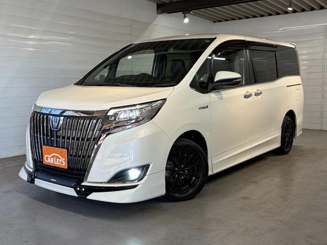 TOYOTA ESQUIRE HYBRID GI PREMIUM PACKAGE BLACK TAILORED