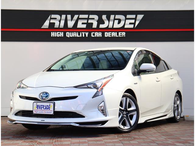 TOYOTA PRIUS S TOURING SELECTION