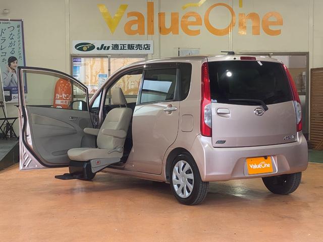 １年保証無料付帯！希望に応じて充実有料保証もご用意！ 助手席回転シート　ＳＤナビ　バックカメラ　ＥＴＣ　キーレス　非課税車輛