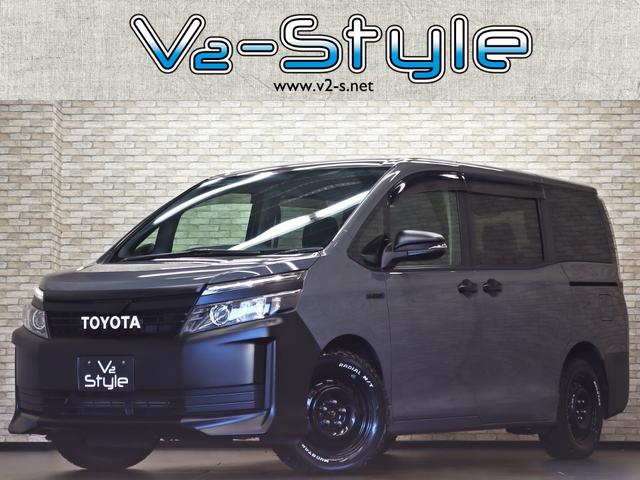 ３列シート／ウォークスルー可／ダブルエアコン／ 音楽再生／地デジＴＶ／バックカメラ／プッシュスタート／記録簿付色替車