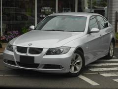 ＢＭＷ　３シリーズ　３２３ｉ　Aftermarketナビ