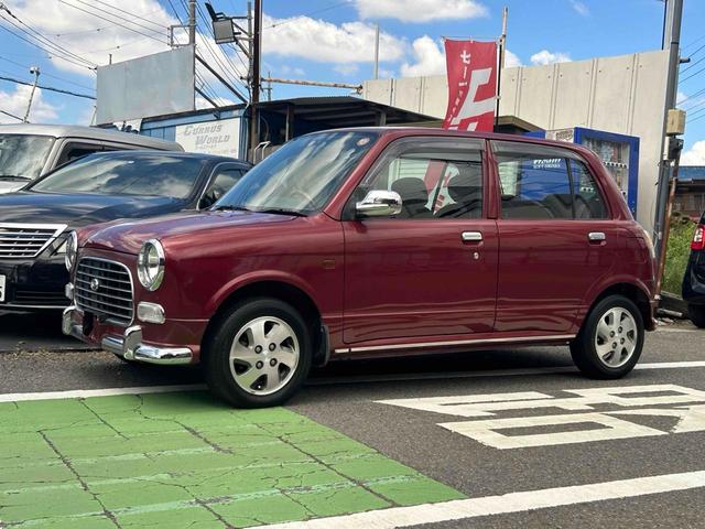 ジーノＳ　キーレスエントリー　電動格納ミラー　ＡＴ　ＣＤ　カセット　アルミホイール　衝突安全ボディ　エアコン　パワーステアリング　パワーウィンドウ