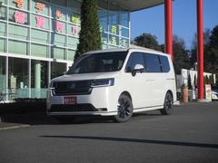 ステップワゴン e:HEVスパーダ アダプティブクルーズコントロール パワーテールゲート 二列目オットマン 専用16インチアルミホイール LEDオートヘッドライト 両側電動スライドドア シートヒーター 中古車画像