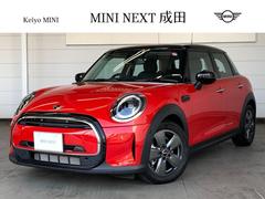 ＭＩＮＩ　ＭＩＮＩ　クーパー　クラシック　トリム　弊社元試乗車