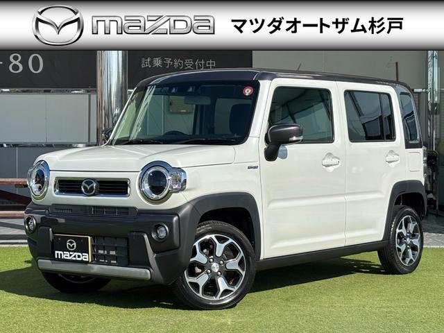 ☆走行たったの４，１３６キロ☆禁煙車☆ ☆純正ナビ☆フルセグＴＶ☆バックカメラ☆ＥＴＣ☆シートヒーター☆