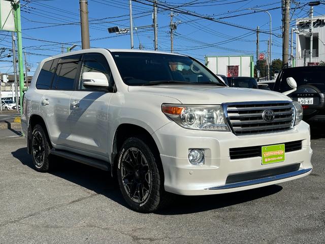 ランドクルーザー(トヨタ) ＡＸ　Ｇセレクション　１年保証付き　４ＷＤ　禁煙車　サンルーフ　モデリスタエアロ　黒本革シート　バークレイハードロックホイール　モンスタタイヤ　ヒッチメンバー　シートヒーター　電動シート　バックカメラ　ＥＴＣ　ＡＣ１００Ｖ 中古車画像