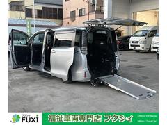 トヨタ　ヴォクシー　Ｘ　ウェルキャブ　車いす仕様車　スロープタイプ