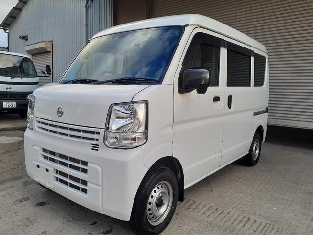 格安ＮＶ１００入庫！走行３．９万キロ！車検２年取得！ ＭＴモード付５ＡＧＳ　ＥＴＣ　キーレスキー　パワーウィンドウ　ＵＳＢ充電