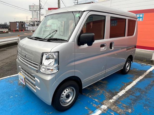 Ｅ　届出済未使用車　禁煙車　両側スライドドア　ＡＭ／ＦＭラジオ