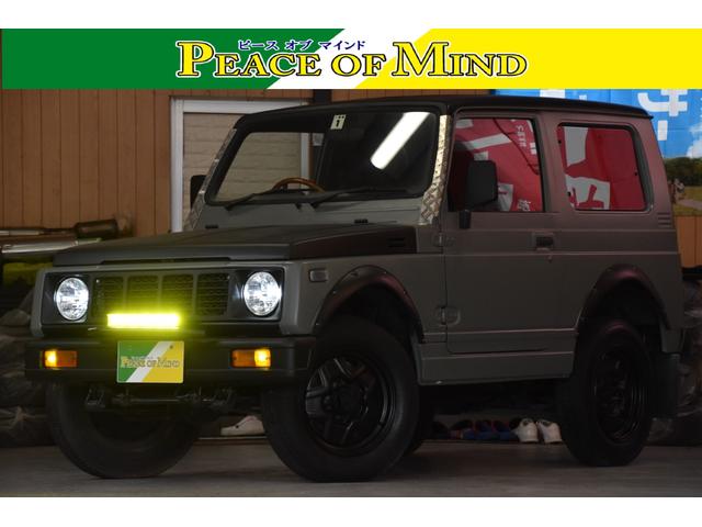 ターボ　車検整備付　５５０ＣＣ　５速ＭＴ　全塗装済　４ＷＤ　ターボ　レカロシート　オールシーズンタイヤ　ＬＥＤライト　ナンバーフォグ　内張り自作張替え　社外ハンドル／ホーン