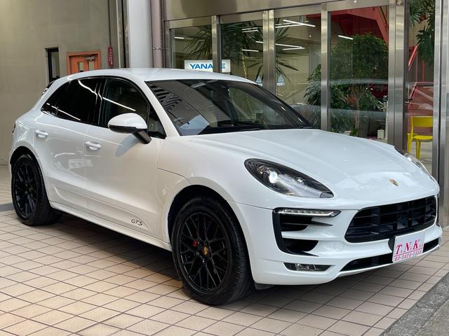 マカン(ポルシェ) マカンGTS エントリードライブ スポーツエグゾースト ベージュフルレザーシートBOSEサウンド ACC前車追従クルコン 20インチAW 前後シートヒーター レーンキープ ダッシュボードステッチ 前後パークセンサー 中古車画像