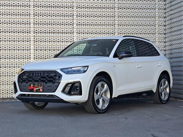 Ｑ５(アウディ) ４０ＴＤＩクワトロ　Ｓライン　４ＷＤ　衝突被害軽減ブレーキ　アダプティブクルーズコントロール　レーンキープアシスト　パーキングアシスト 中古車画像