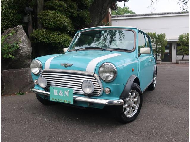 ＭＩＮＩ クーパー　ヘイリテイジコレクション　４速ＭＴ　禁煙車