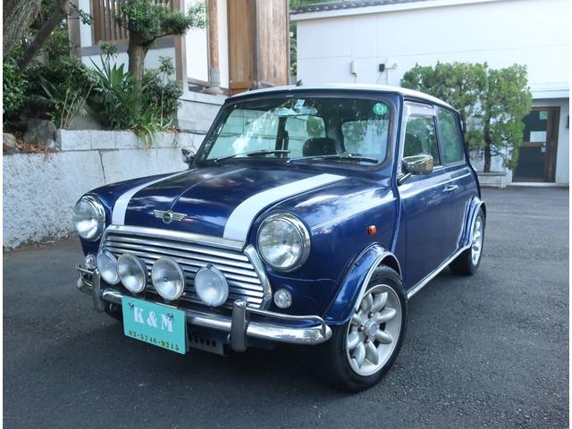 ＭＩＮＩ クーパー　ワンオーナー　毎記録簿あり　ガレージ保管（1枚目）