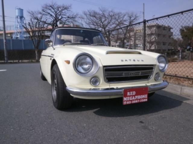 ダットサン フェアレディ SR311 外装オールペイント(1枚目)