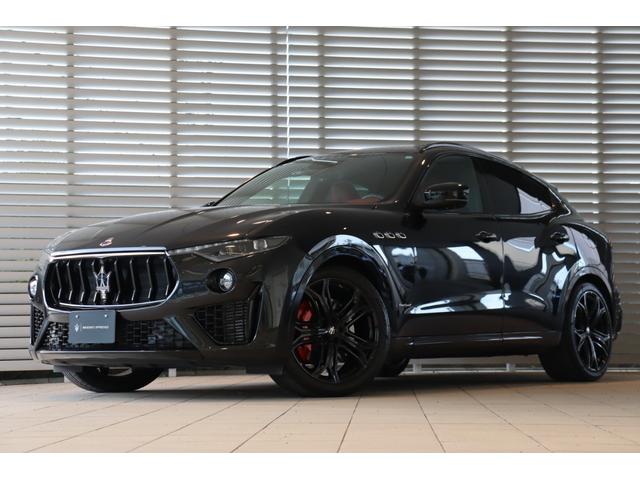 レヴァンテ(マセラティ) Ｓグランスポーツ　ネリッシモＰ　フル・プレミアムレザー（ロッソ）　前後シートヒーター　Ｆベンチレーション　ヘッドレスト・トライデントステッチ　ハーマンＫ　　パノラマＳＲ　２１ＡＷ（ヘリオス・ブラック塗装）　後期テール 中古車画像