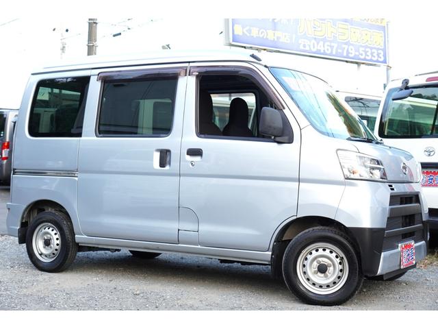 ハイゼットカーゴ(ダイハツ) ＤＸ　ＳＡＩＩＩ　４ＷＤ　純ＬＥＤ　キーレスＰＷ　横滑り防止　後ソナー　法人１オ−ナ　Ｔチェ−ン 中古車画像