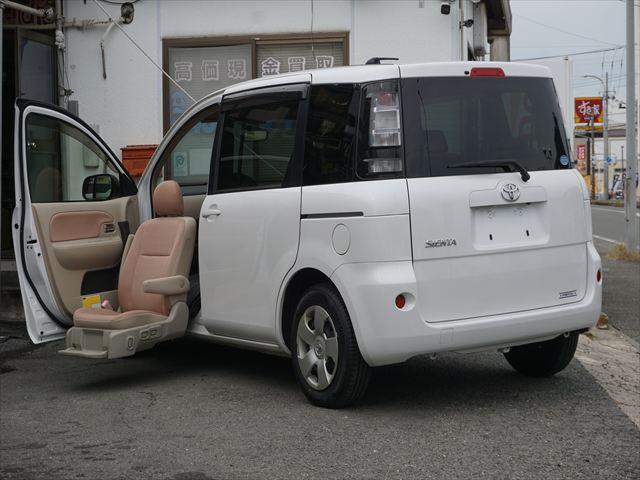 福祉車両Ｘウェルキャブ助手席電動リフトアップ禁煙車