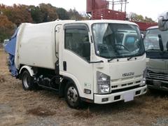 エルフトラック  2t積 極東製プレスパッカー車4.3立米 3.0Lディーゼルターボ フロア6速MT 連続スイッチ付 中古車画像