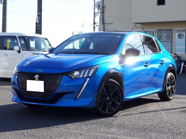 ２０８(プジョー) ＧＴ　ガラスルーフ　スマートキー　２個　ディスプレイオーディオ　ブルトゥース　アンドロイドオート　アップルカープレイ　ＥＴＣ２．０　前後ドライブレコーダー　レーダークルーズ　ＢＳＭ　レーンキープ　禁煙車 中古車画像