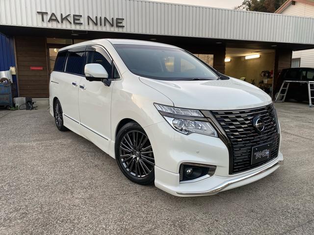 エルグランド(日産) ２５０ハイウェイスターＳ　アーバンクロム　後期グリル　後期ヘッドライトモール　ＴＥＩＮDampers　後席モニター両側パワースライドドア　アラウンドビューモニター 中古車画像