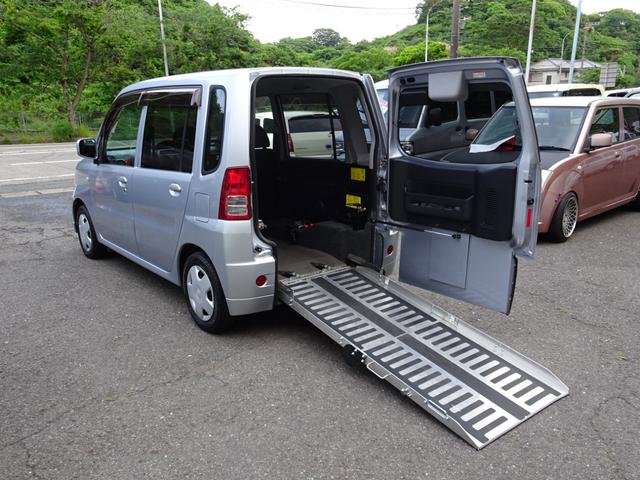 トッポ(三菱) 福祉車両　車いす移動車　ハーティーラン　リアニールダウン　スロープタイプ　電動固定装置　８ナンバー 中古車画像