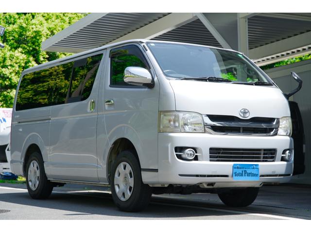 ロングスーパーＧＬ　４ＷＤ／３．０００ｃｃ／ディーゼルターボ／後席シートベルト／Ｗエアーバック／サイドスライドガラス／純正キーレス／イモビ付／純正盗難防止装置／ＹＯＫＯＨＡＭＡバンタイヤ／ナビ／地デジ／Ｂカメラ／ＥＴＣ