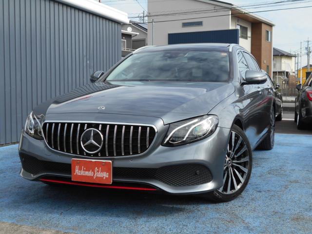 Eクラスステーションワゴン E200 ステーションワゴン アバンギャルド本革シートSR 本革シート サンルーフ パナメリカーナグリル 19インチアルミ ナビTVBluetooth ETC 360カメラ レーンキープ HUD ESP BSM レーダーブレーキサポート クルーズコントロール(1枚目)