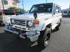 トヨタ ランドクルーザー70 1984年モデル ZX 4WD (4ドア)の中古 トヨタ ランドクルーザー70 1984年モデル ZX 4WD (4ドア)の中古