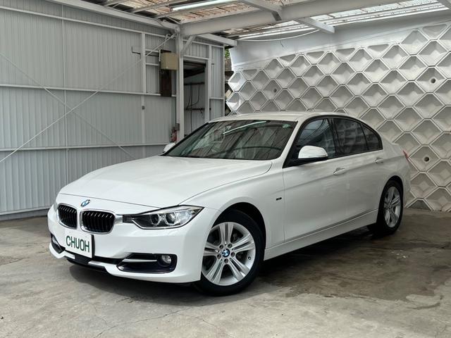 ３２０ｉ　スポーツ　１オーナー　セーフティ　ＡＣＣ　ＬＫＡ　スポーツ専用エアロ調外装　スポーツ専用内装　パワーシート　ナビＢＴ　バックカメラ　クリアランスソナー　キセノンライト　修復歴なし　正規ディーラー車