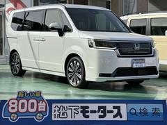 ホンダ　ステップワゴン　ｅ：ＨＥＶスパーダ　プレミアムライン　７人乗り　プラチナ調クロームメッキ加飾