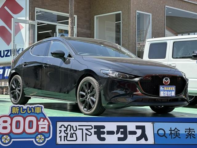 MAZDA3ファストバック（マツダ）２０Ｓ　ブラックトーンエディション　センターディスプレイ　パノラマカメラ　ドライビングポジションメモリー付パワーシート　左右独立フルオートエアコン　シートヒーター＆ハンドルヒーター　スマートキー　ＬＥＤヘッドランプ　登録済未使用車 中古車画像