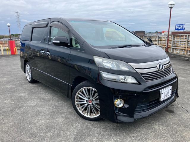 アルパインナビ　地デジ　Ｂカメラ　フリップダウンＭ アルファードの姉妹車として登場し、特にその押し出しの強いフロントマスク